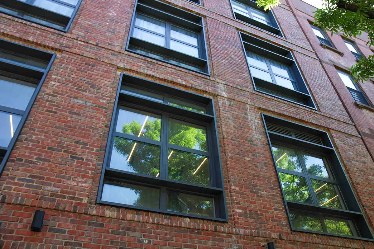 420 Gates Avenue - image 2