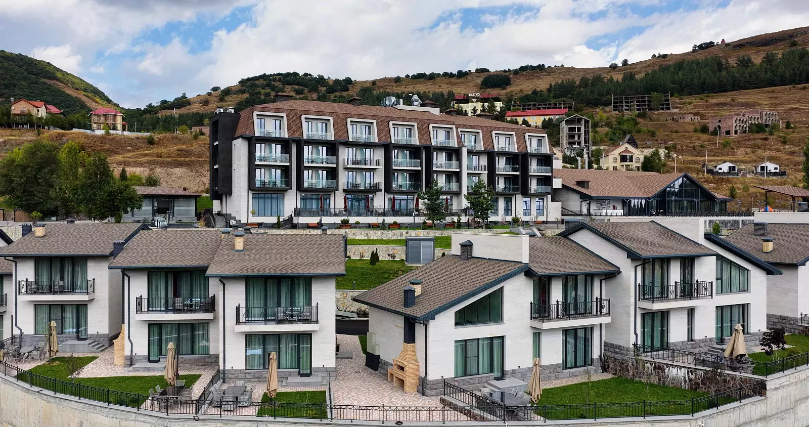 SIA Resort and SPA Hotel - image 1